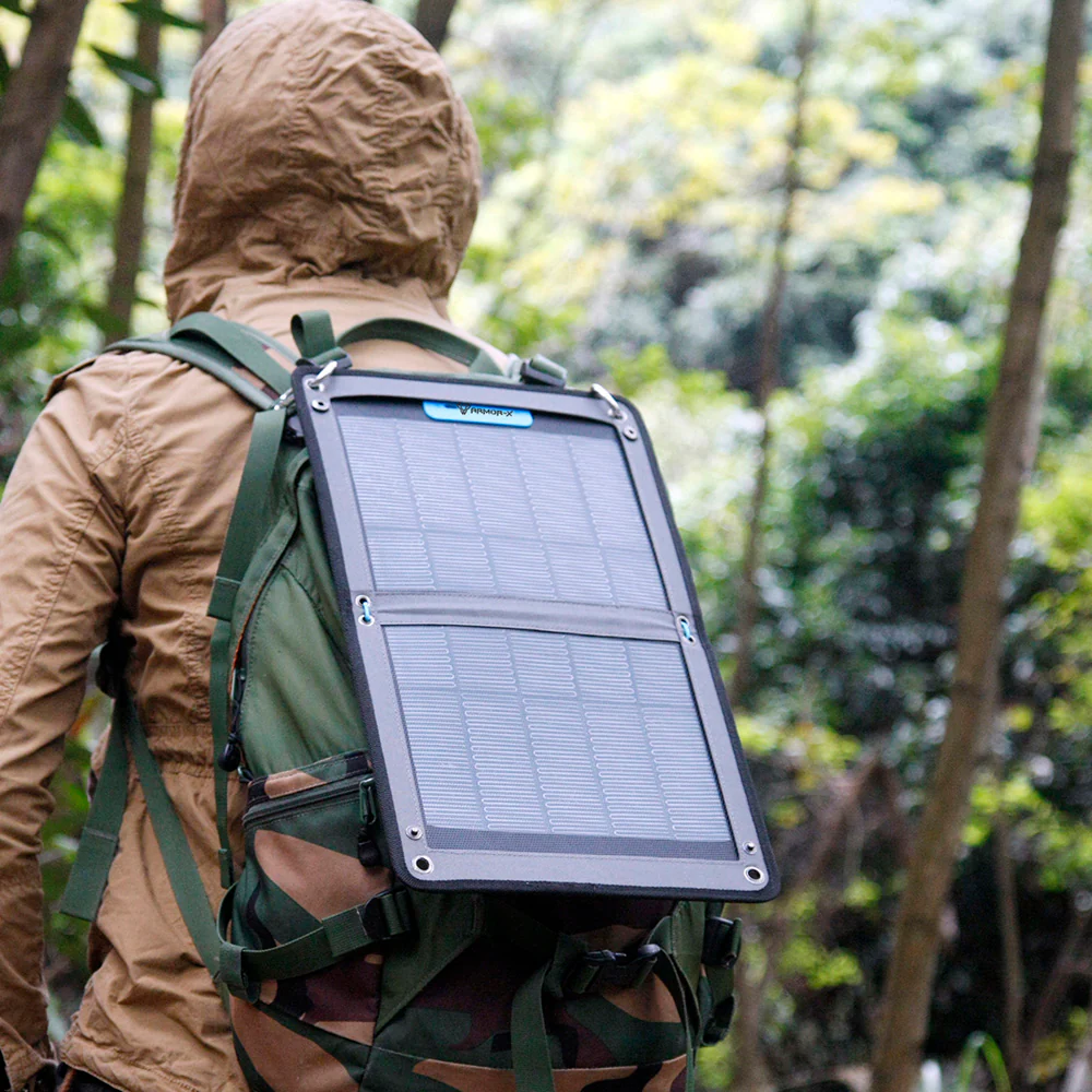 GO-SD | 10W / 5W Outdoor Flex Solar Charger - Image 4