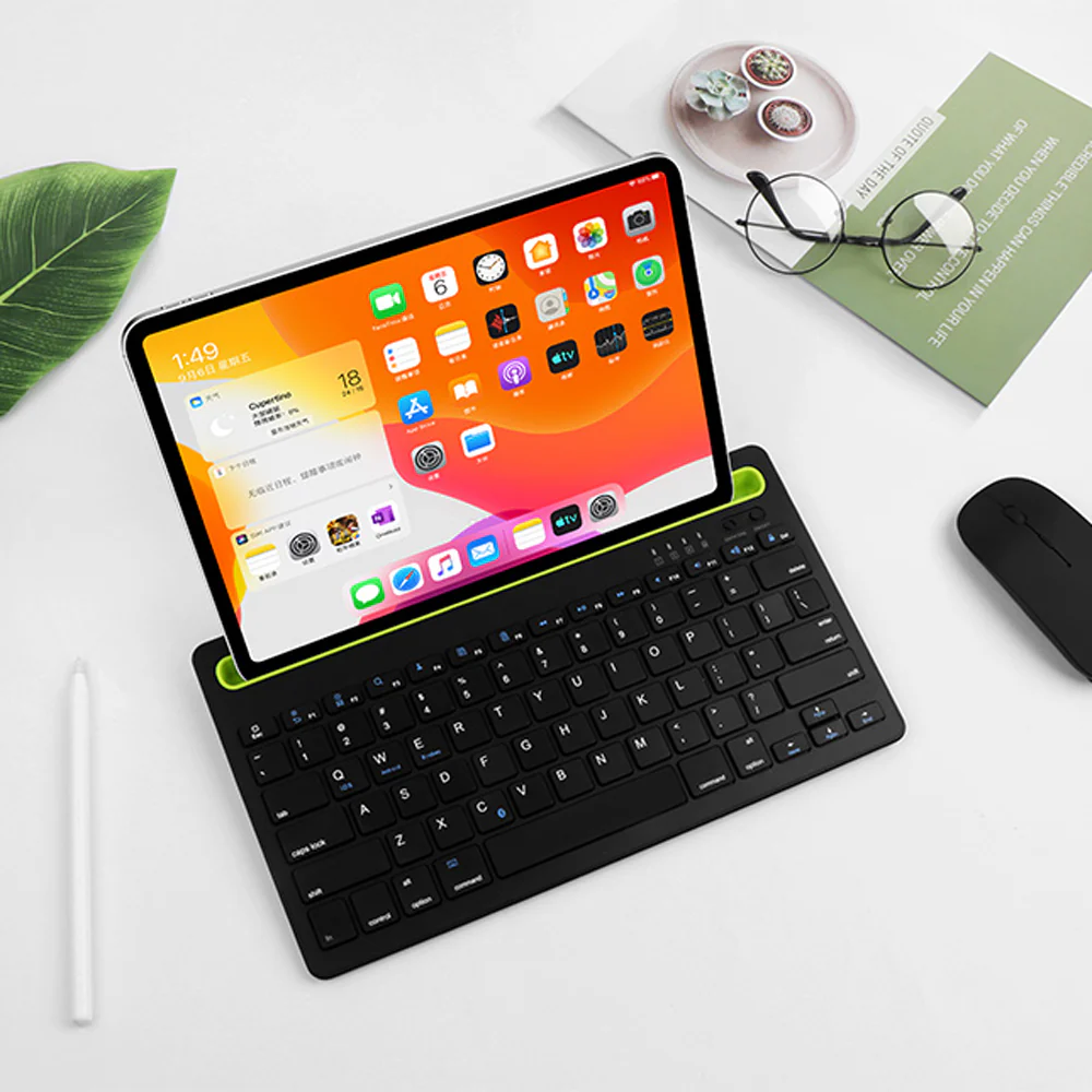 KBA-05 | Dual Channel Bluetooth Keyboard w/ Phone & Tablet Holder - Image 7