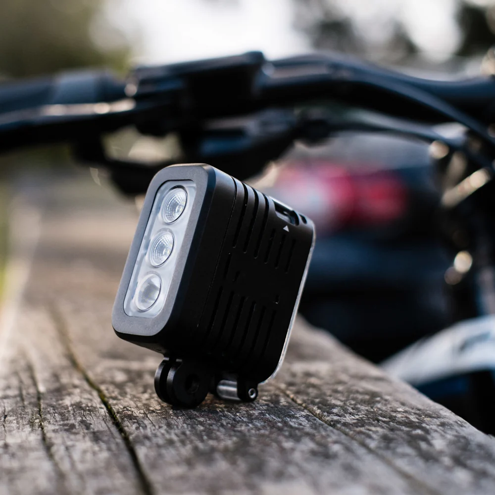 LGT-01 | Waterproof Rechargeable Camera Light - Image 3