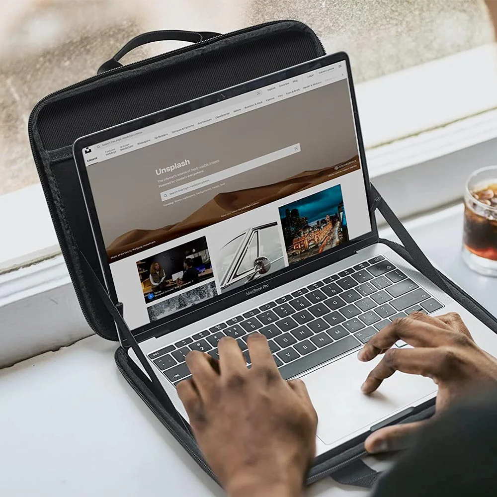 LPON-M2 | 11-13" Chromebook & Laptop | Always-on hard Cover / Work-In Rugged Case with Handle Strap & Shoulder Strap - Image 2