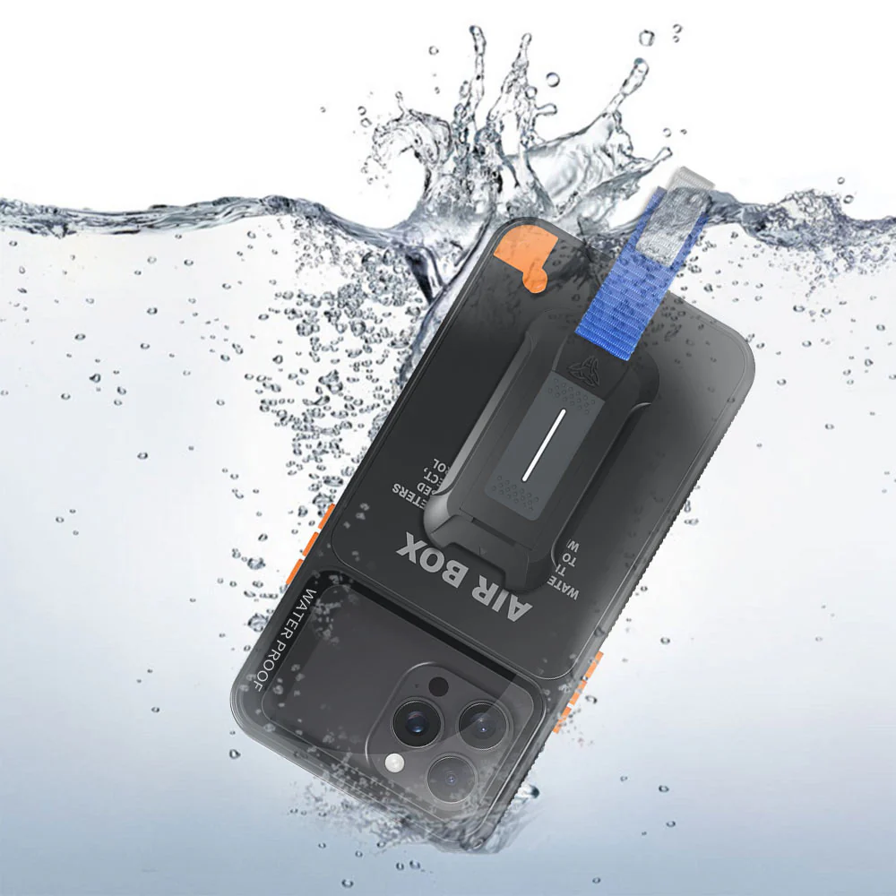 MX-UN3 | Universal Waterproof Case for iPhone 6.7" with X-Mount & Carabiner - Image 9