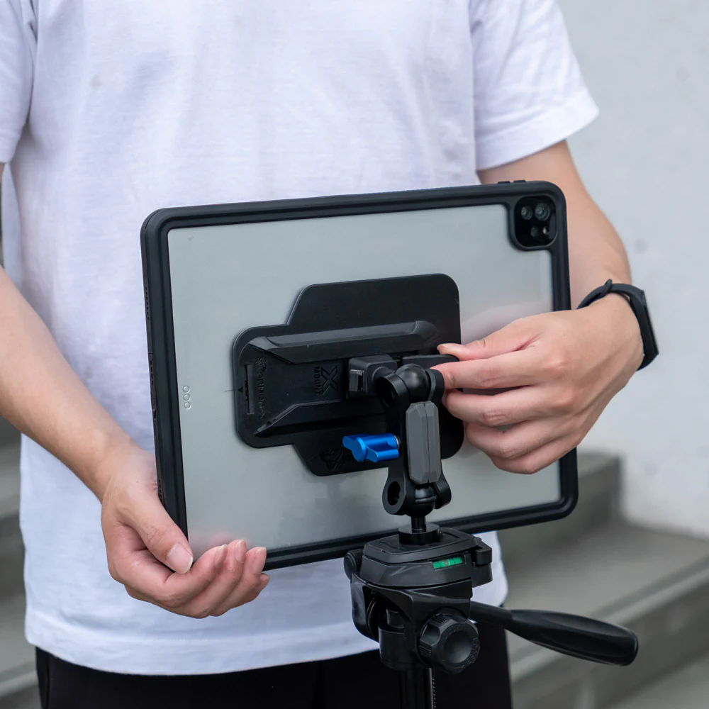 MXS-A13S | iPad Pro 12.9 ( 4th Gen ) 2020 | IP68 Waterproof, Shock & Dust Proof Case With Handstrap & Kickstand & X-Mount - Image 6