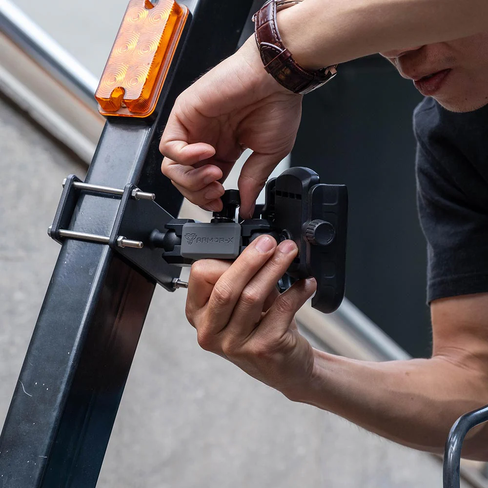 P60UP | Forklift Trucks Pillar Mount | Design for Phone - Image 4