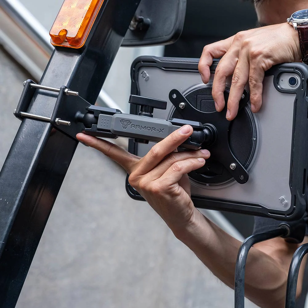 VSA-P60 | Forklift Trucks Pillar VESA Mount ( 75x75mm | 50x50mm ) | Design for Tablet - Image 4