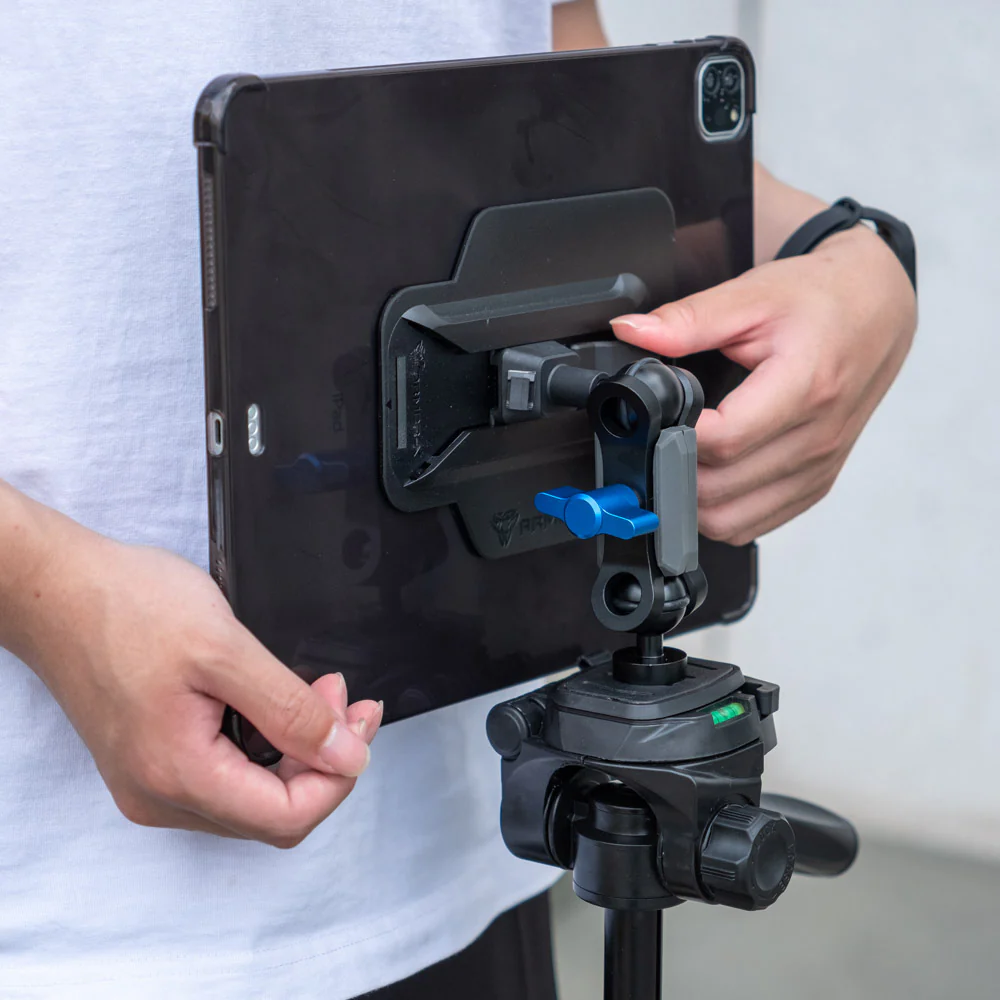 ZXS-iPad-PR6 | iPad Pro 11 ( 2nd / 3rd / 4th Gen. ) 2020 / 2021 / 2022 | 4 corner protection case w/ hand strap kick stand & X-mount - Image 7